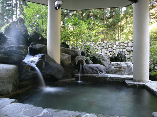 エンゼルグランディア越後中里の露天風呂