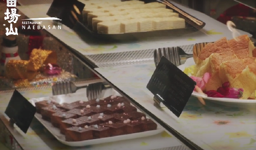 エンゼルグランディア越後中里のバイキングレストランのデザートブュッフェ