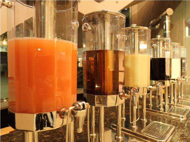 エンゼルグランディア越後中里のバイキングレストラン ドリンクバー