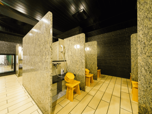 スーパーホテル　池袋駅北口　高濃度炭酸泉　福来路の湯　洗い場の写真